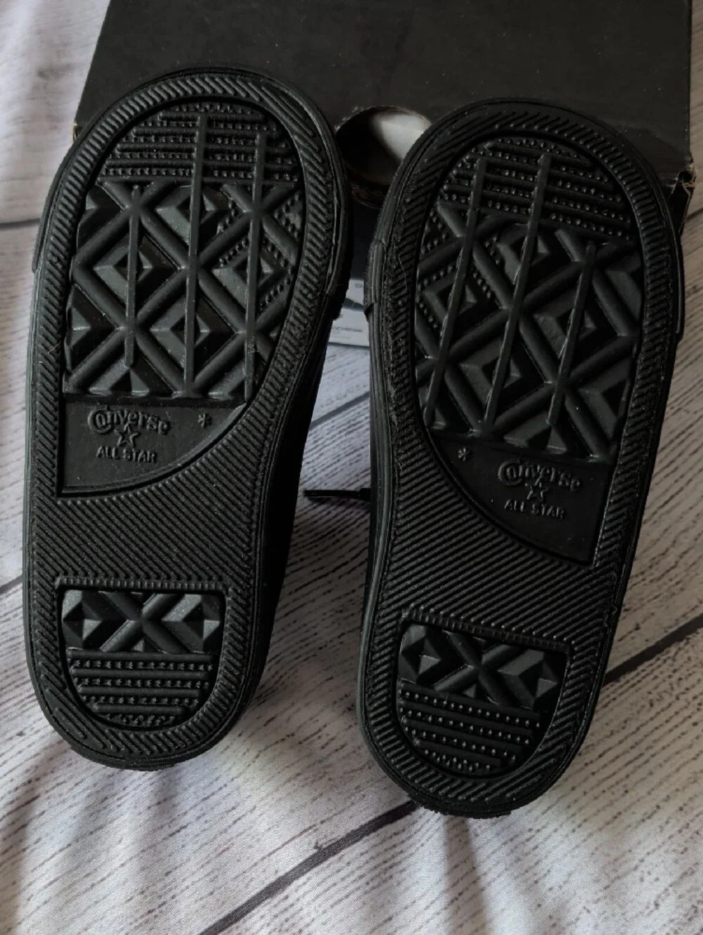 Converse Kids Black Low-Top Sneakers